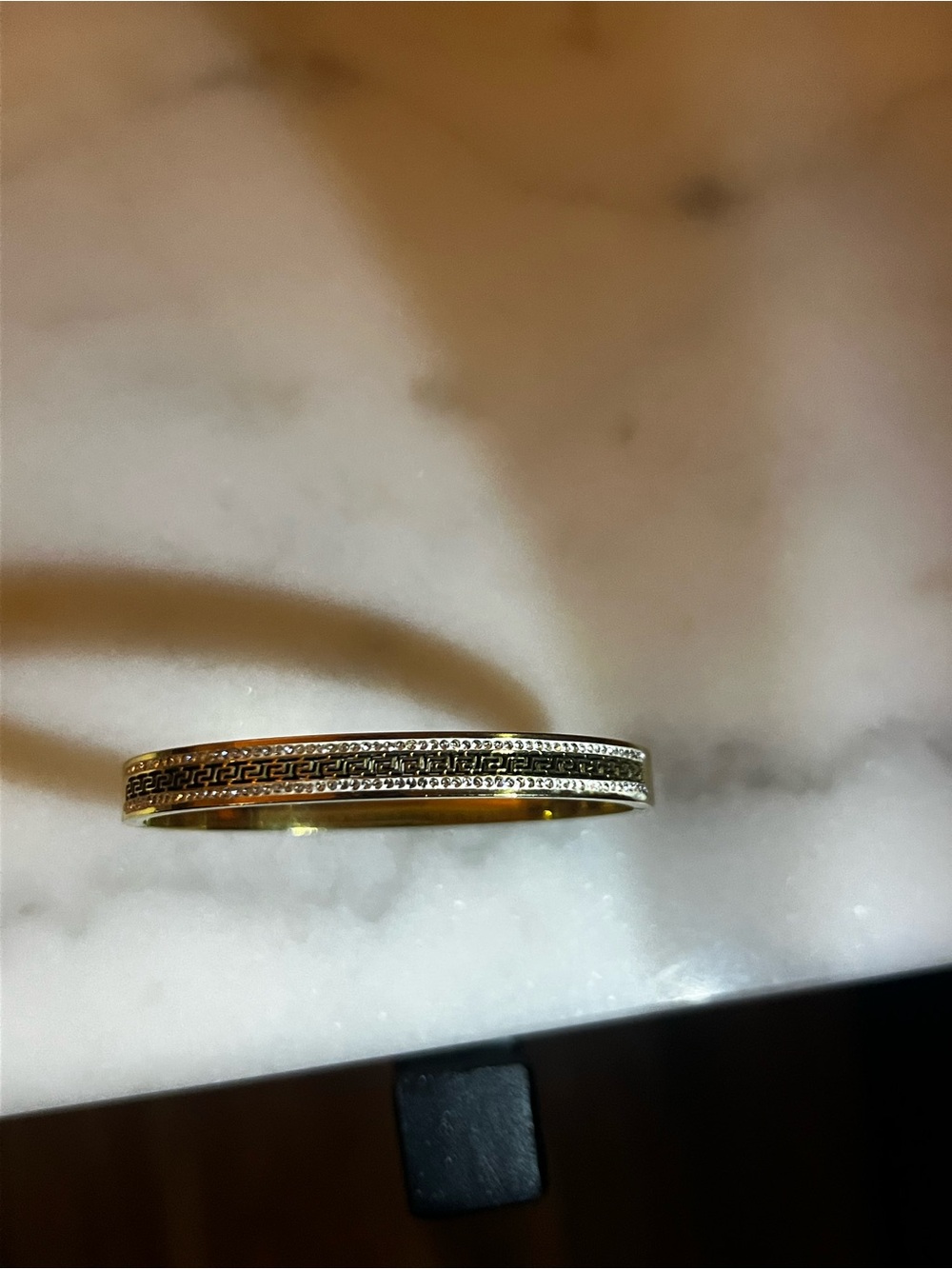 Bangle gold shade